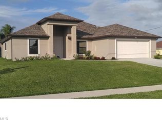 2737 Gleason Pkwy, Cape Coral, FL 33914