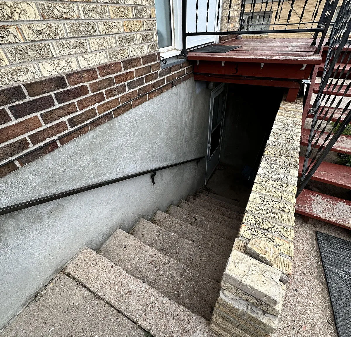 2 bed, 1.0 bath, 791 sqft, $1,350 — Photo 4