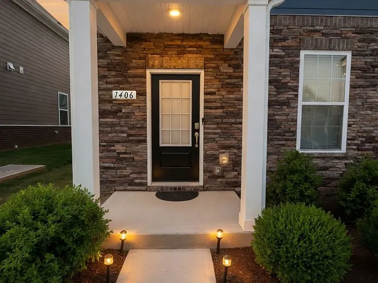 1406 Walker Way — Photo 3