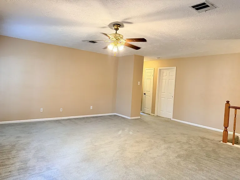 16042 Pinyon Creek Dr — Photo 26