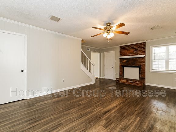 3rd image of 6052 Harvest Hill Cv