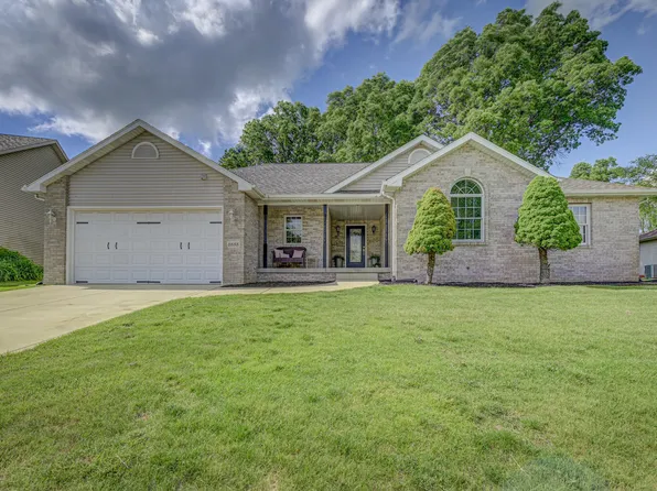 6888 Rio Grande Ave, Portage, IN 46368