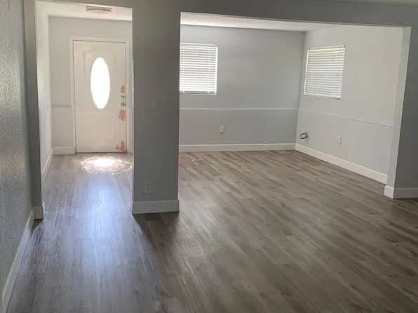 495 36th Ave N, Saint Petersburg, FL 33704