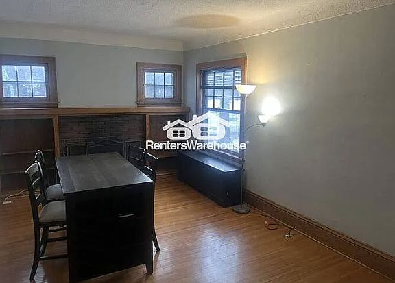 2nd image of 3857 Pillsbury Ave #2