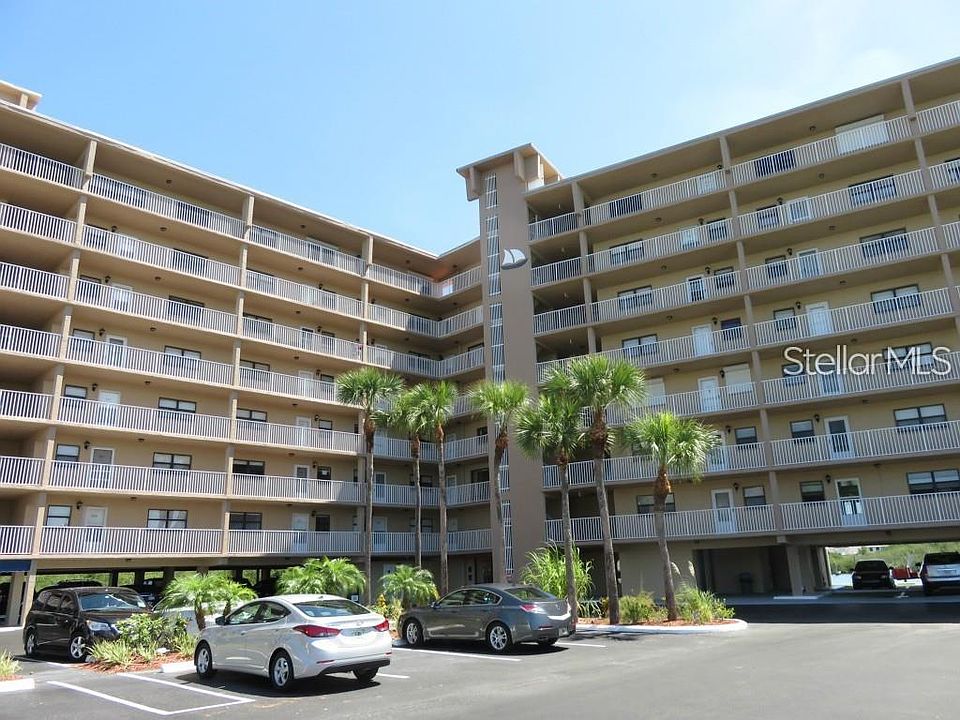 1st image of 19451 Gulf Blvd APT 413