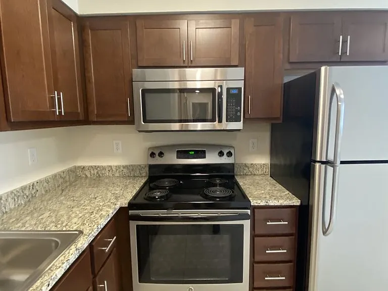 6026 N College Ave — Photo 20