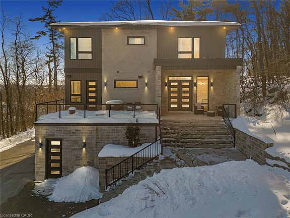 2nd image of 111 Grand Ridge Dr