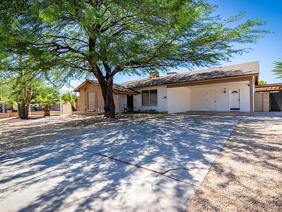 2nd image of 2062 W Shady Glen Ave