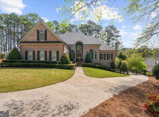 1800 Highgrove Club Dr, Milton, GA 30004