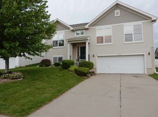 2516 N 165th St, Omaha, NE 68116