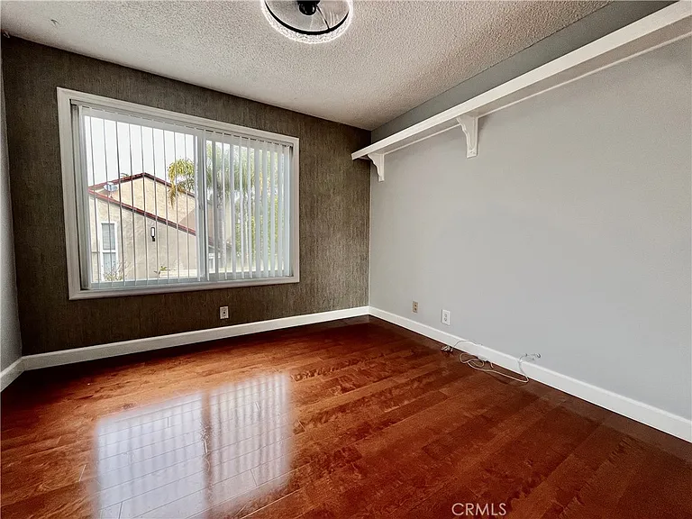 9 Stanford Ct #102 — Photo 11