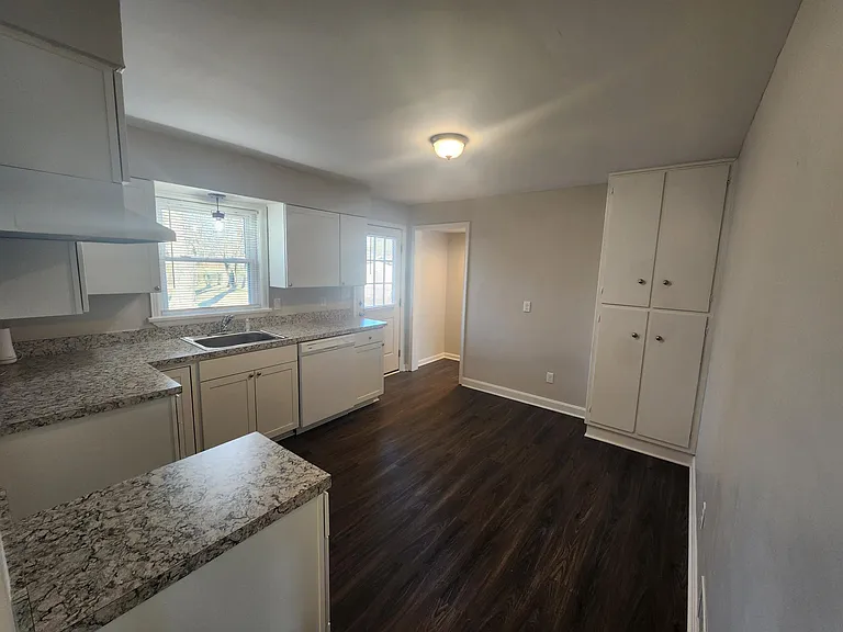 4507 Dover Rd — Photo 19