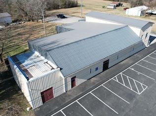 7535 Madisonville Rd, Hopkinsville, KY 42240