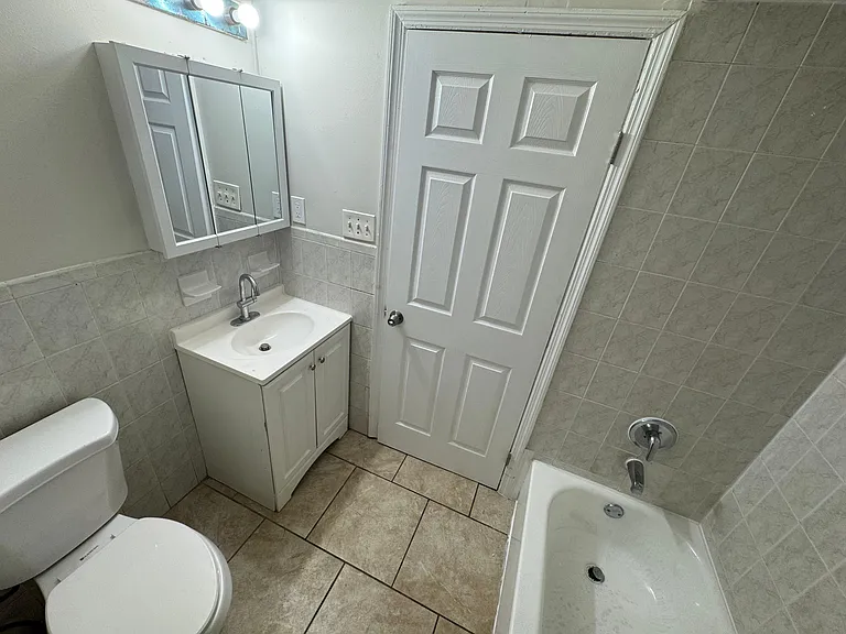 740 S 15th St #1F — Photo 7