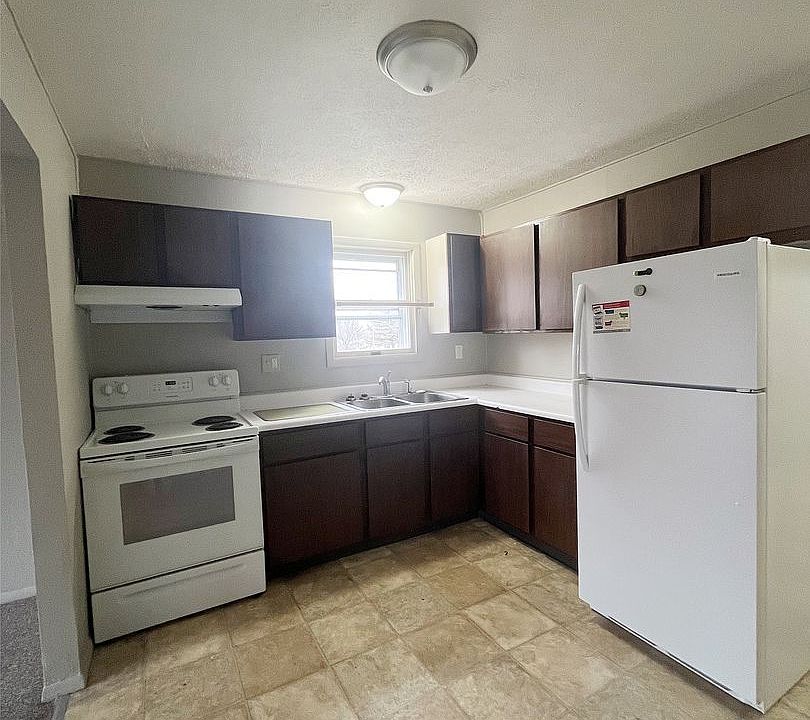 Country Manor Apartments 824 E Wyman Ave Hoopeston IL Zillow