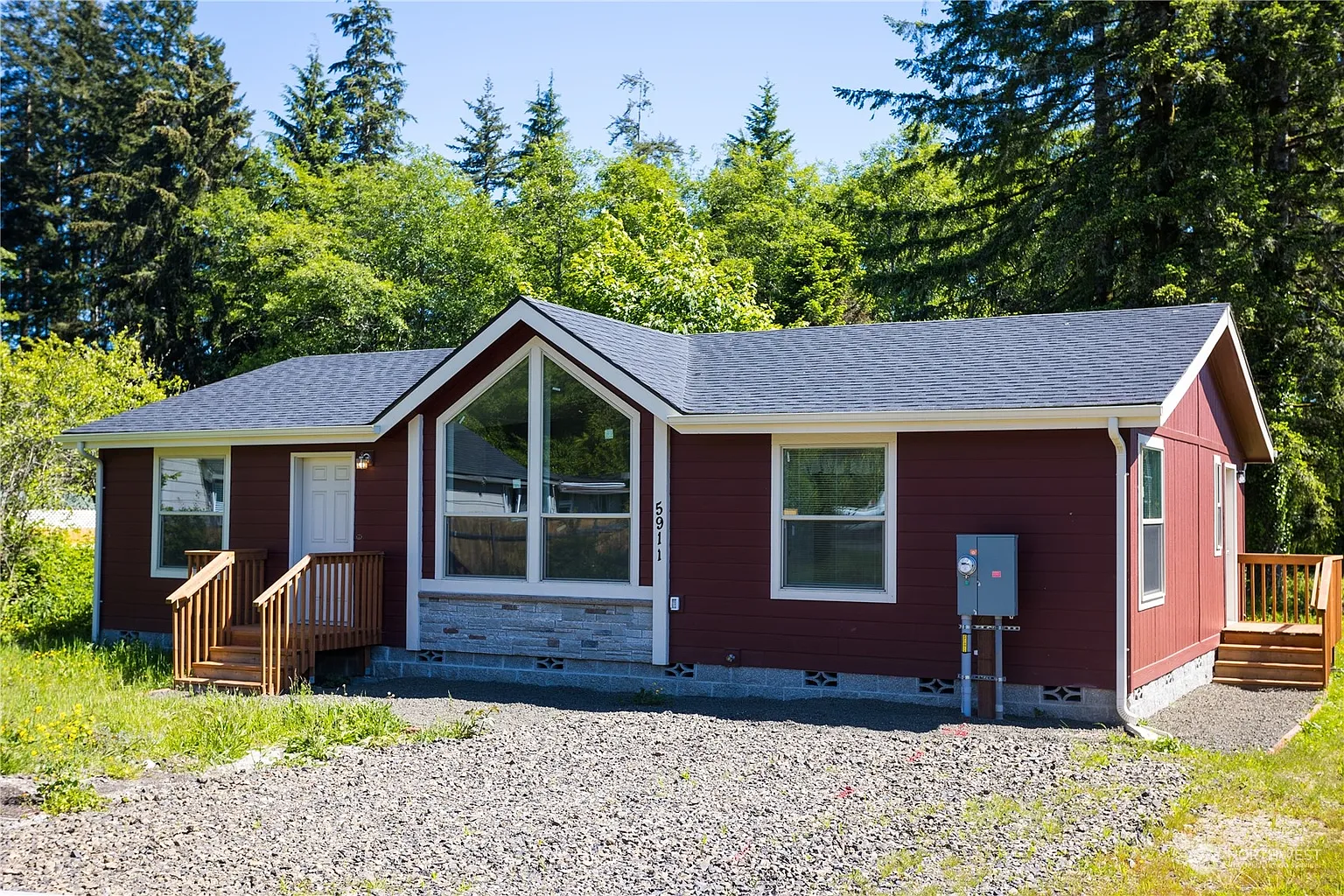 5911 Olympic Highway photo 1