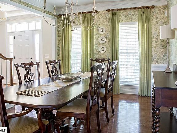 4th image of 6 Stratton Chapel Ct