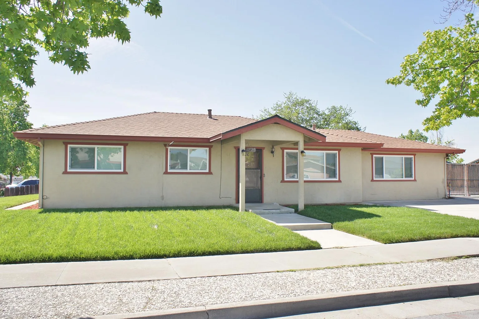 1972 Scenic Cir photo 1