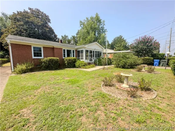 5009 Redwood Dr, Fayetteville, NC 28304