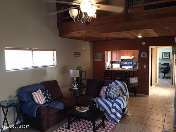 5th image of 218 Columbia Dr #218