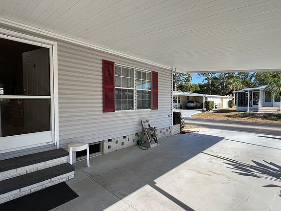 3rd image of 5381 Wellfleet Dr S