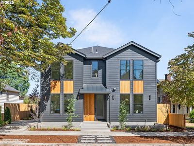 2067 SE Harold St #8, Portland, OR, 97202