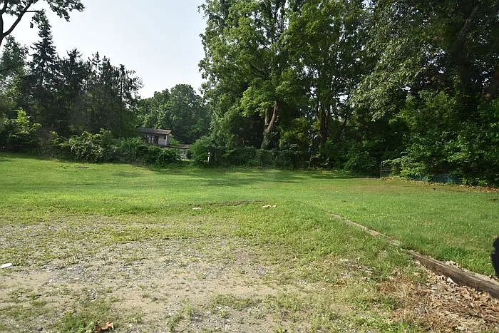 1311 Montgomery Rd #3 — Photo 12