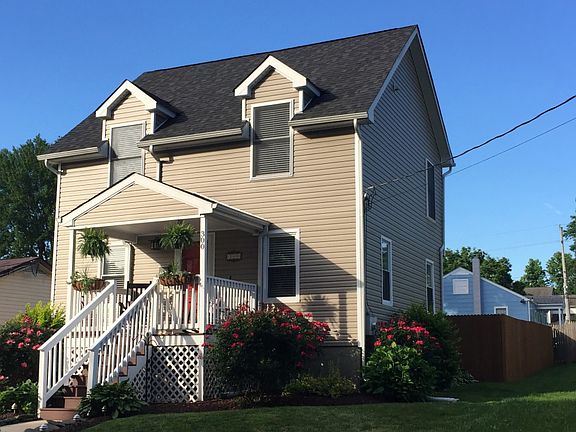 2nd image of 300 Wyoming Ave #A