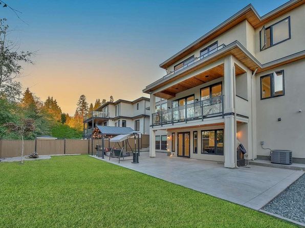 16561 29a Ave, Surrey, BC V3Z 0X9