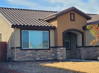 1643 Tule Way, Los Banos, CA 93635