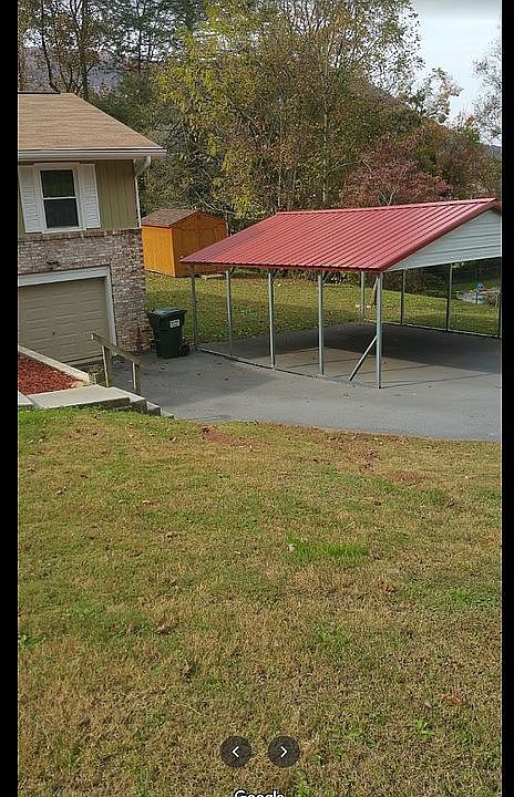 2nd image of 230 Dogwood Acres Rd