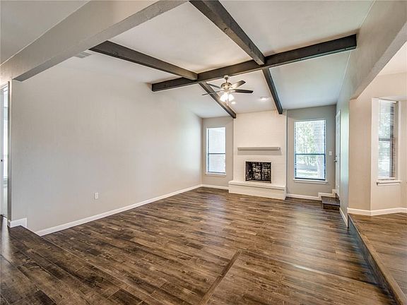 4th image of 3408 Meadow Wood Ct