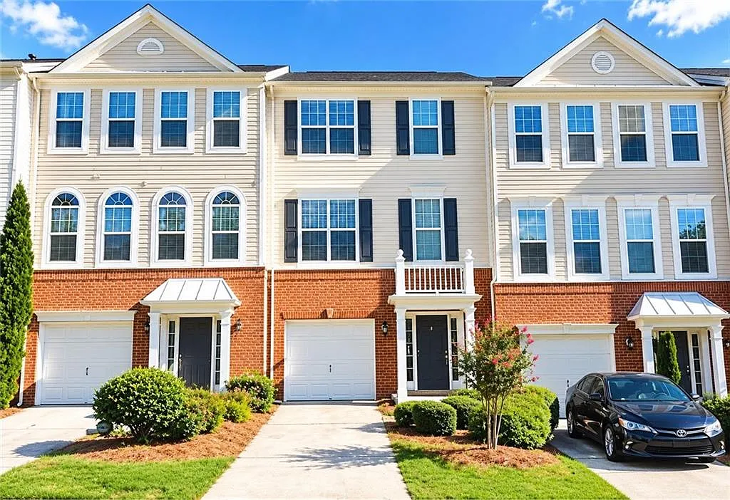 3 bed, 4.0 bath, 1878 sqft, $2,495 — Photo 1
