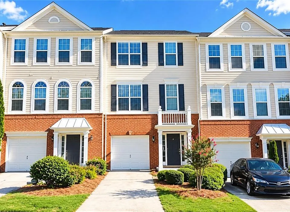 1108 Thornborough Dr