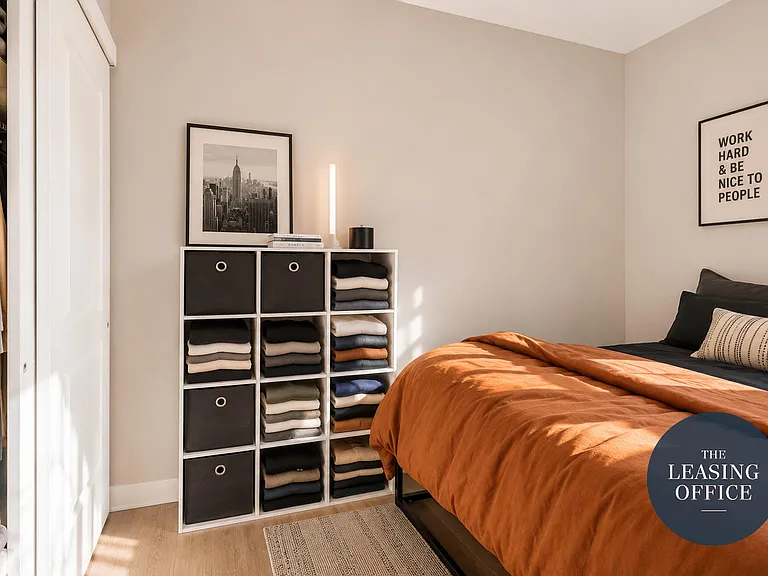 448 W 46th St #2RW — Photo 5