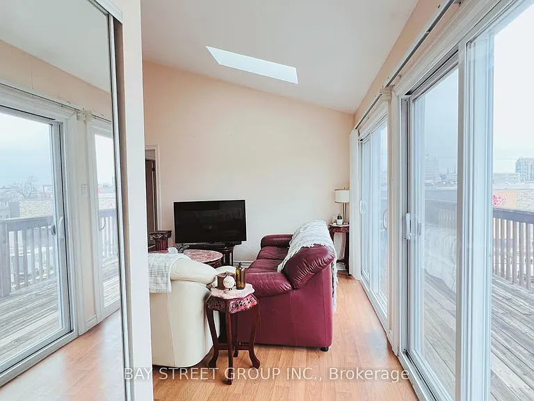 66 Maple Ave #301 — Photo 7