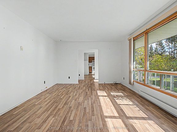 3rd image of 66 Carriere Rd