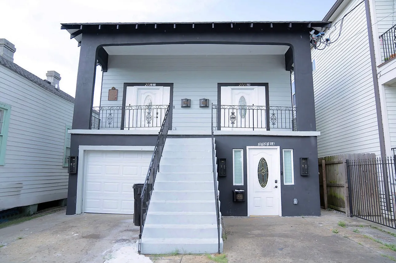 3 bed, 1400 sqft, $3,000 — Photo 1