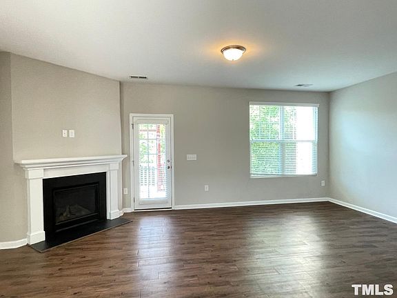 5th image of 220 Traphill Dr