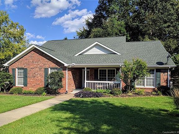 2nd image of 2166 Belle Chase Dr