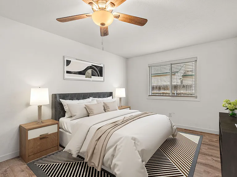 1017 Fox Brush St — Photo 15
