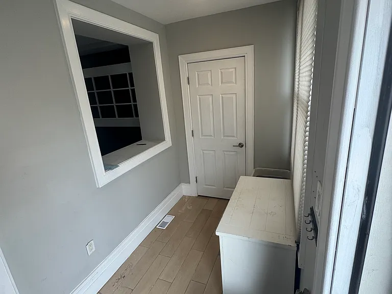 3445 Edgemont St — Photo 3