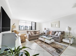 540 Brickell Key Dr APT 1401, Miami, FL 33131