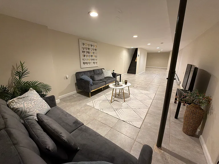 1823 Menahan St #1L — Photo 9