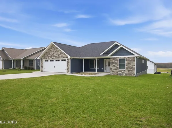 2681 Cook Rd, Crossville, TN 38571