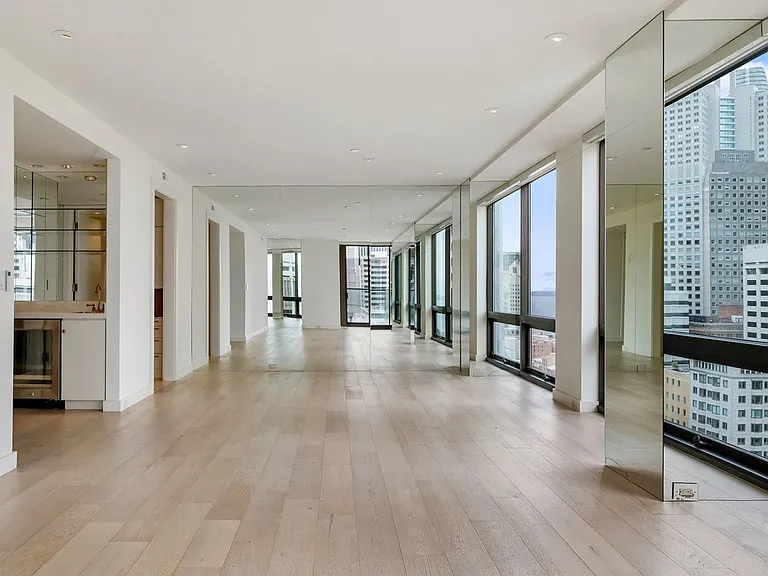 611 Washington St #2305 — Photo 4