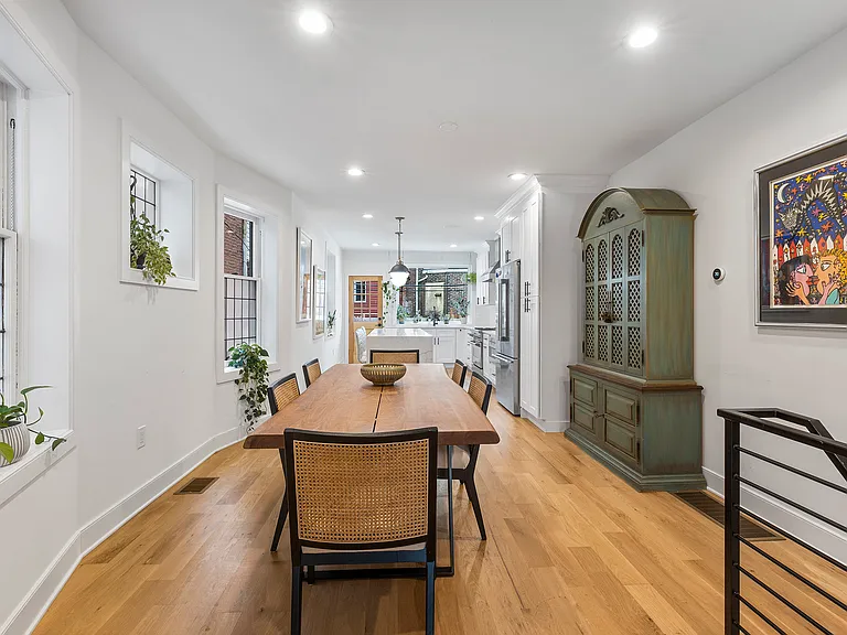 4638 Locust St — Photo 8