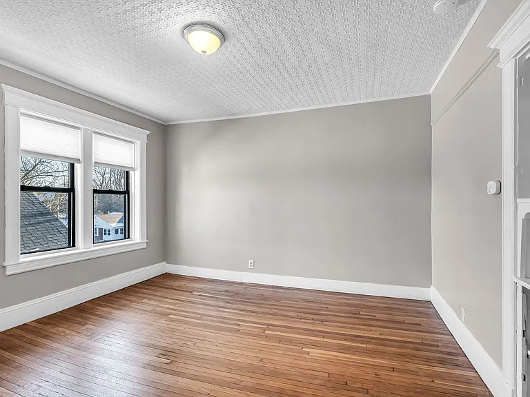 92 Woodside Terrace — Photo 31