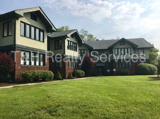 3504 E Fall Ck Pky N Dr APT 2, Indianapolis, IN 46205