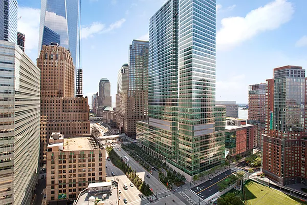 Rented by Douglas Elliman | media 16